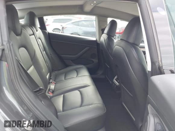 ✅ 2023 Tesla Model 3 • VIN: 5YJ3E1EA0PF644809 • Lot: 43271664. Listed on IAAI with 71,806 mi. Free auction sales archive from the USA and detailed vehicle history report at DreamBid. Image 8.