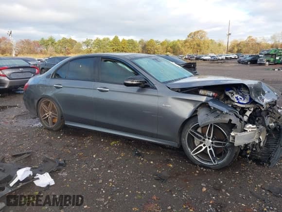 ✅ 2018 Mercedes-Benz E 43 AMG • VIN: WDDZF6EB7JA470577 • Lot: 43543935. Listed on IAAI with 74,626 mi. Free auction sales archive from the USA and detailed vehicle history report at DreamBid. Image 14.