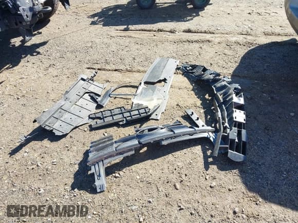 ✅ 2007 Pontiac G6 G6 • VIN: 1G2ZG58B674112864 • Lot: 43043668. Wystawiony na IAAI z przebiegiem 287 165 mil. Bezpłatny archiwum sprzedaży aukcyjnych z USA i szczegółowy raport historii pojazdu na DreamBid. Zdjęcie 12.