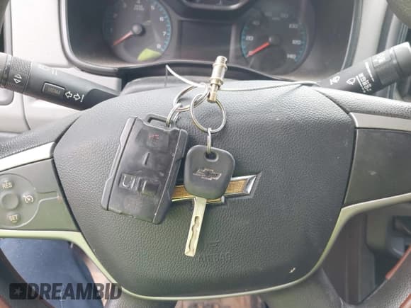 ✅ 2017 Chevrolet Colorado 2WD WT • VIN: 1GCGSBEN4H1303233 • Lot: 42896855. Listed on IAAI with 159,577 mi. Free auction sales archive from the USA and detailed vehicle history report at DreamBid. Image 11.