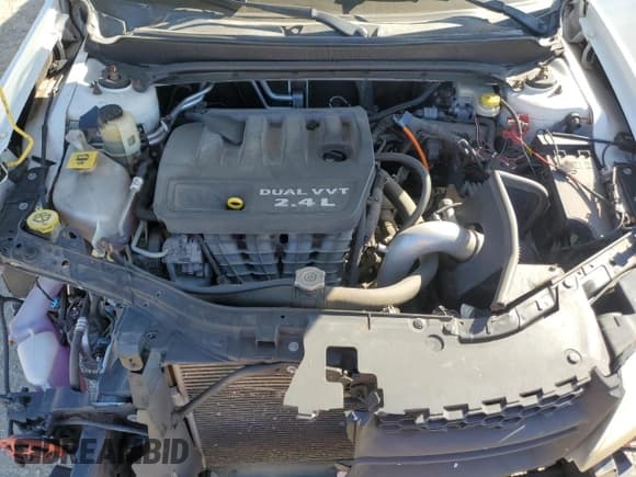 ✅ 2013 Dodge Avenger SXT • VIN: 1C3CDZCBXDN740199 • Лот: 91675745. Опубликован ранее на Copart с пробегом 154 783 миль. Бесплатный доступ к архиву аукционных продаж из США и подробный отчёт об истории автомобиля на DreamBid. Изображение 11.