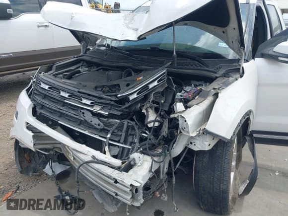 ✅ 2016 Ford Explorer Limited • VIN: 1FM5K7F87GGC21906 • Lot: 42046502. Wystawiony na IAAI z przebiegiem 92 830 mil. Bezpłatny archiwum sprzedaży aukcyjnych z USA i szczegółowy raport historii pojazdu na DreamBid. Zdjęcie 6.