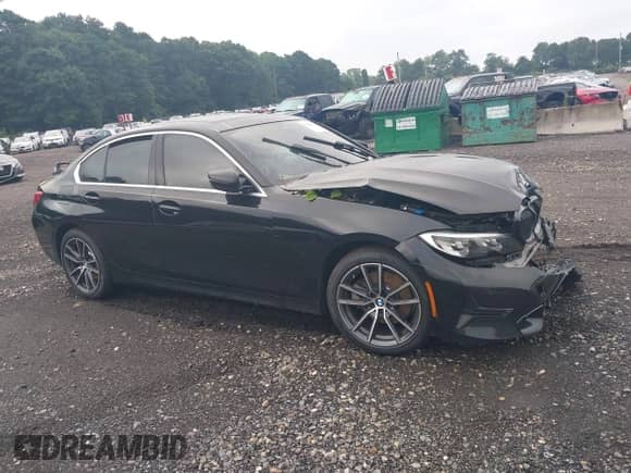 2020 BMW 3 Series 330i xDrive с VIN WBA5R7C05LFH48132, выставлен на аукционе IAAI как лот 39887553 с пробегом 75 143 миль миль и . История ставок и продаж доступна на DreamBid. Изображение 1.
