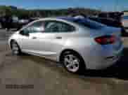 ✅ 2018 Chevrolet Cruze LT • VIN: 1G1BE5SM9J7213750 • Лот: 84999525. Опубликован ранее на Copart с пробегом 143 186 миль. Бесплатный доступ к архиву аукционных продаж из США и подробный отчёт об истории автомобиля на DreamBid. Изображение 2.