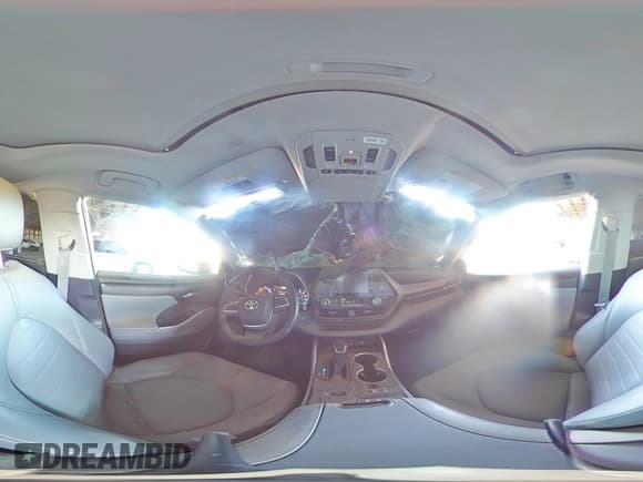 ✅ 2021 Toyota Highlander Hybrid XLE • VIN: 5TDGBRCH8MS044877 • Лот: 77903264. Опубликован ранее на Copart с пробегом 86 968 миль. Бесплатный доступ к архиву аукционных продаж из США и подробный отчёт об истории автомобиля на DreamBid. Изображение 13.