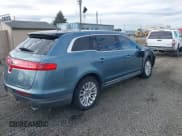 ✅ 2010 Lincoln MKT • VIN: 2LMHJ5FR6ABJ15009 • Lot: 43524648. Wystawiony na IAAI z przebiegiem 179 269 mil. Bezpłatny archiwum sprzedaży aukcyjnych z USA i szczegółowy raport historii pojazdu na DreamBid. Zdjęcie 4.