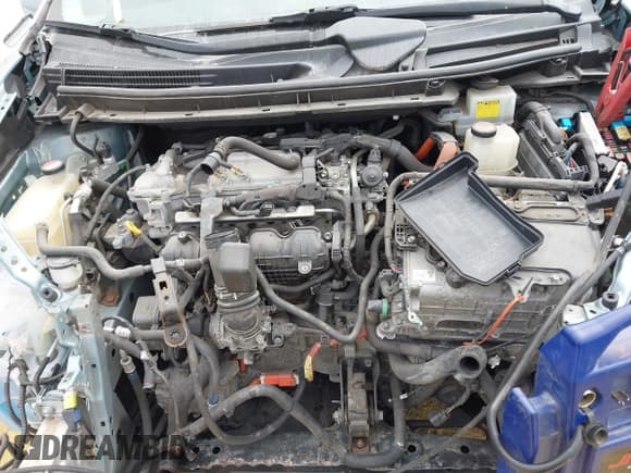 ✅ 2015 Toyota Prius • VIN: JTDKN3DP2F3070853 • Lot: 43313363. Listed on IAAI with 100,936 mi. Free auction sales archive from the USA and detailed vehicle history report at DreamBid. Image 10.