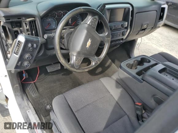 ✅ 2016 Chevrolet Silverado 2500HD LT • VIN: 1GC2KVEG8GZ394598 • Lot: 81324965. Wystawiony na Copart z przebiegiem Nie podano. Bezpłatny archiwum sprzedaży aukcyjnych z USA i szczegółowy raport historii pojazdu na DreamBid. Zdjęcie 8.