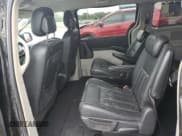 ✅ 2010 Chrysler Town & Country Touring Plus • VIN: 2A4RR8D15AR393736 • Lot: 81269565. Wystawiony na Copart z przebiegiem 177 857 mil. Bezpłatny archiwum sprzedaży aukcyjnych z USA i szczegółowy raport historii pojazdu na DreamBid. Zdjęcie 11.