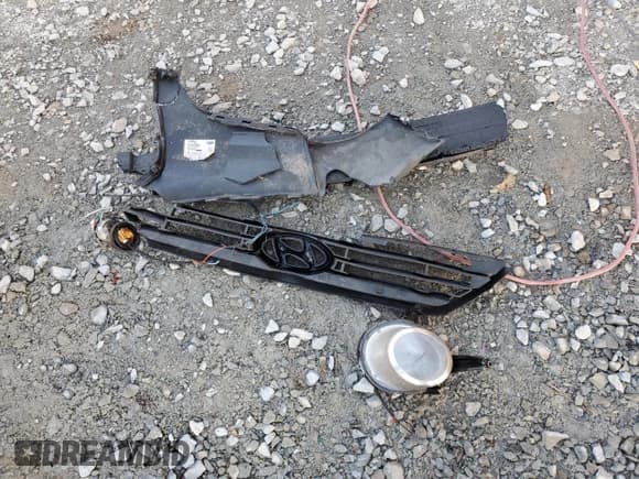 ✅ 2013 Hyundai Veloster Turbo • VIN: KMHTC6AE1DU139839 • Lot: 83717764. Wystawiony na Copart z przebiegiem 106 725 mil. Bezpłatny archiwum sprzedaży aukcyjnych z USA i szczegółowy raport historii pojazdu na DreamBid. Zdjęcie 12.