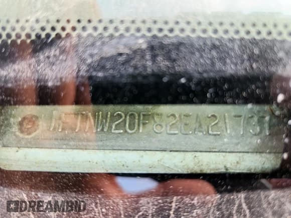 ✅ 2002 Ford F-250 XL • VIN: 1FTNW20F82EA21737 • Лот: 93669585. Опубликован ранее на Copart с пробегом 241 098 миль. Бесплатный доступ к архиву аукционных продаж из США и подробный отчёт об истории автомобиля на DreamBid. Изображение 12.