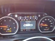 ✅ 2022 Chevrolet Silverado 2500HD LTZ • VIN: 1GC4YPEY5NF326186 • Lot: 82593695. Wystawiony na Copart z przebiegiem 40 767 mil. Bezpłatny archiwum sprzedaży aukcyjnych z USA i szczegółowy raport historii pojazdu na DreamBid. Zdjęcie 9.