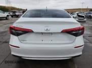 ✅ 2023 Honda Civic EX • VIN: 2HGFE1F73PH308874 • Lot: 82077905. Wystawiony na Copart z przebiegiem 17 882 mil. Bezpłatny archiwum sprzedaży aukcyjnych z USA i szczegółowy raport historii pojazdu na DreamBid. Zdjęcie 6.