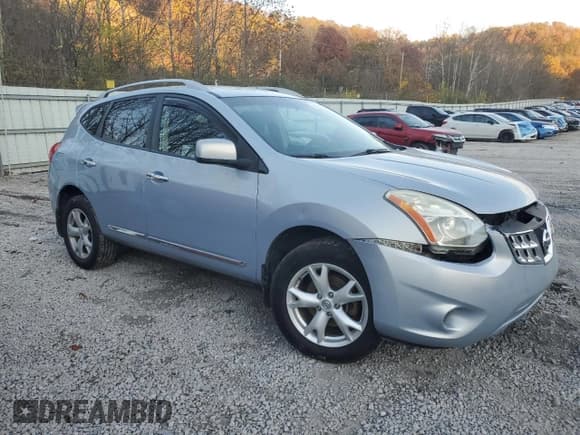 ✅ 2011 Nissan Rogue SV • VIN: JN8AS5MV7BW288332 • Lot: 91561065. Wystawiony na Copart z przebiegiem 156 240 mil. Bezpłatny archiwum sprzedaży aukcyjnych z USA i szczegółowy raport historii pojazdu na DreamBid. Zdjęcie 4.