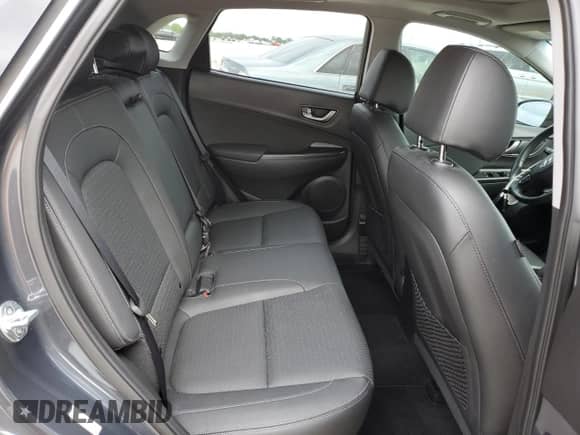 2018 Hyundai Kona Ultimate z VIN KM8K53A50JU068844, wystawiony jako Copart lot #67869602 z przebiegiem 79 706 mil mil oraz . Historia ofert i sprzedaży dostępna na DreamBid. Obrazek 10.