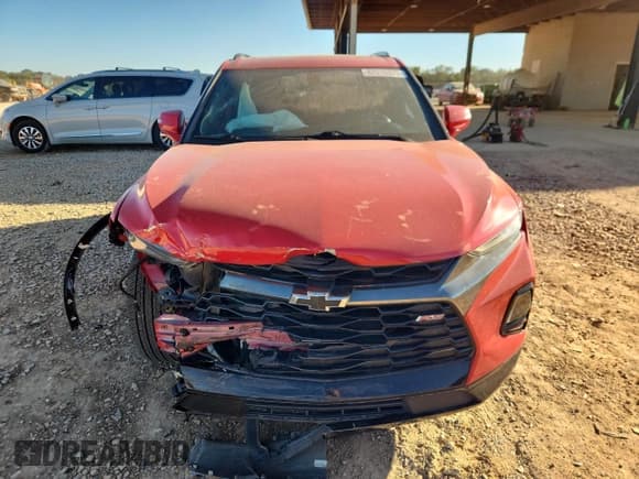 ✅ 2020 Chevrolet Blazer RS • VIN: 3GNKBERS7LS560980 • Lot: 82515375. Listed on Copart with 102,045 mi. Free auction sales archive from the USA and detailed vehicle history report at DreamBid. Image 5.