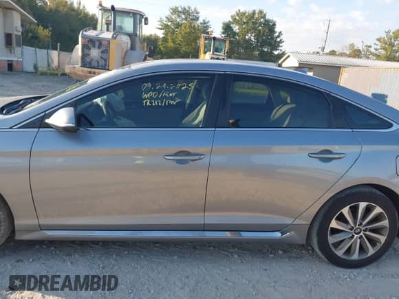 2015 Hyundai Sonata Sport with VIN 5NPE34AF5FH088739, listed as a IAAI auction lot 43320707 with 126,066 mi miles and . Bid and sale history available at DreamBid. Image 14.
