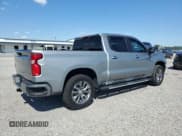 ✅ 2024 Chevrolet Silverado 1500 RST • VIN: 1GCUDEED9RZ261862 • Лот: 71526025. Опубликован ранее на Copart с пробегом 13 692 миль. Бесплатный доступ к архиву аукционных продаж из США и подробный отчёт об истории автомобиля на DreamBid. Изображение 3.