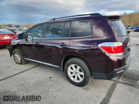 ✅ 2013 Toyota Highlander Plus • VIN: 5TDBK3EH4DS269009 • Lot: 91930485. Listed on Copart with 206,374 mi. Free auction sales archive from the USA and detailed vehicle history report at DreamBid. Image 2.