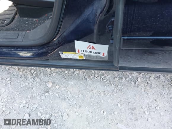 ✅ 2016 Chevrolet Traverse LT • VIN: 1GNKVGKD6GJ201612 • Lot: 43110701. Listed on IAAI with 99,846 mi. Free auction sales archive from the USA and detailed vehicle history report at DreamBid. Image 6.