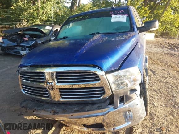 ✅ 2018 Ram 1500 Big Horn • VIN: 3C6RR7LTXJG143442 • Lot: 43064166. Wystawiony na IAAI z przebiegiem 98 045 mil. Bezpłatny archiwum sprzedaży aukcyjnych z USA i szczegółowy raport historii pojazdu na DreamBid. Zdjęcie 13.