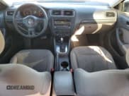 ✅ 2013 Volkswagen Jetta • VIN: 3VW2K7AJ3DM271881 • Лот: 90666675. Опубликован ранее на Copart с пробегом 186 249 миль. Бесплатный доступ к архиву аукционных продаж из США и подробный отчёт об истории автомобиля на DreamBid. Изображение 8.