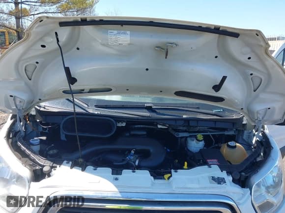 ✅ 2018 Ford Transit • VIN: 1FTYR1ZM2JKB16830 • Lot: 42070606. Wystawiony na IAAI z przebiegiem 85 495 mil. Bezpłatny archiwum sprzedaży aukcyjnych z USA i szczegółowy raport historii pojazdu na DreamBid. Zdjęcie 10.