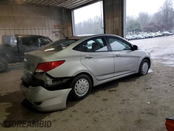 2015 Hyundai Accent GLS с VIN KMHCT4AE2FU873090, выставлен на аукционе Copart как лот 70168202 с пробегом 112 352 миль миль и . История ставок и продаж доступна на DreamBid. Изображение 3.