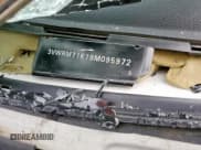 ✅ 2009 Volkswagen Jetta SE • VIN: 3VWRM71K19M095972 • Лот: 93113255. Опубликован ранее на Copart с пробегом 95 139 миль. Бесплатный доступ к архиву аукционных продаж из США и подробный отчёт об истории автомобиля на DreamBid. Изображение 13.