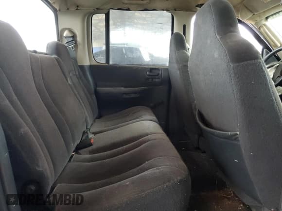 ✅ 2003 Dodge Dakota Sport • VIN: 1D7HL38X93S348438 • Lot: 73287444. Wystawiony na Copart z przebiegiem 297 185 mil. Bezpłatny archiwum sprzedaży aukcyjnych z USA i szczegółowy raport historii pojazdu na DreamBid. Zdjęcie 10.