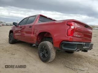 ✅ 2021 Chevrolet Silverado 1500 LT Trail Boss • VIN: 1GCPYFEDXMZ258355 • Lot: 49635004. Wystawiony na Copart z przebiegiem 24 155 mil. Bezpłatny archiwum sprzedaży aukcyjnych z USA i szczegółowy raport historii pojazdu na DreamBid. Zdjęcie 2.