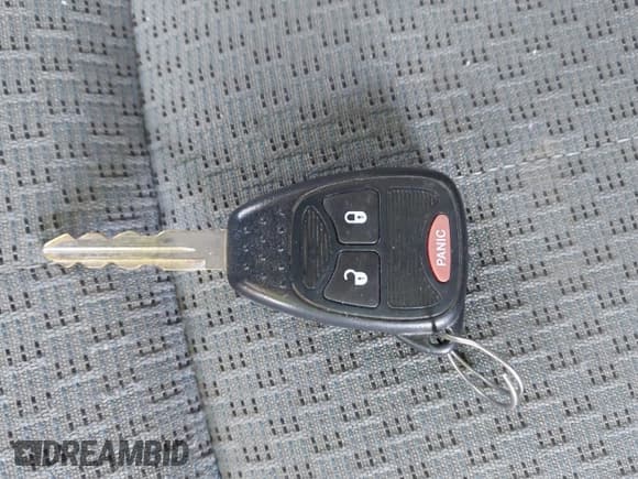 ✅ 2007 Dodge Durango SXT • VIN: 1D8HB38P37F555601 • Lot: 41504594. Listed on IAAI with 95,894 mi. Free auction sales archive from the USA and detailed vehicle history report at DreamBid. Image 11.