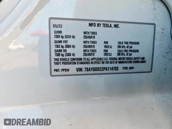 ✅ 2023 Tesla Model Y Long Range • VIN: 7SAYGDEE2PA114703 • Lot: 71208315. Wystawiony na Copart z przebiegiem 47 476 mil. Bezpłatny archiwum sprzedaży aukcyjnych z USA i szczegółowy raport historii pojazdu na DreamBid. Zdjęcie 13.