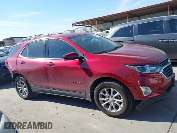 ✅ 2020 Chevrolet Equinox LT • VIN: 2GNAXKEV2L6232456 • Lot: 43309584. Wystawiony na IAAI z przebiegiem 103 556 mil. Bezpłatny archiwum sprzedaży aukcyjnych z USA i szczegółowy raport historii pojazdu na DreamBid. Zdjęcie 13.