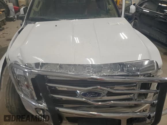 ✅ 2008 Ford F-450 XL • VIN: 1FTXW43R28EB44145 • Lot: 42704195. Wystawiony na Copart z przebiegiem Nie podano. Bezpłatny archiwum sprzedaży aukcyjnych z USA i szczegółowy raport historii pojazdu na DreamBid. Zdjęcie 11.