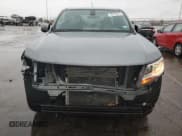 ✅ 2019 Chevrolet Colorado 2WD Work Truck • VIN: 1GCHSBEA9K1196642 • Lot: 93216875. Wystawiony na Copart z przebiegiem 101 177 mil. Bezpłatny archiwum sprzedaży aukcyjnych z USA i szczegółowy raport historii pojazdu na DreamBid. Zdjęcie 5.