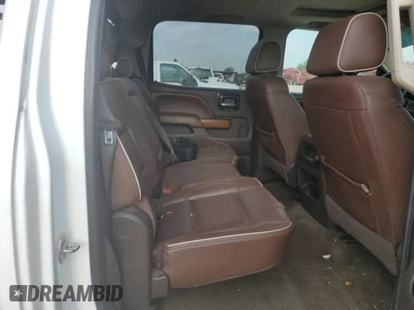 2016 Chevrolet Silverado 3500HD High Country с VIN 1GC4K1E89GF101349, выставлен на аукционе Copart как лот 52880115 с пробегом 277 793 миль миль и Чистый • Clean title. История ставок и продаж доступна на DreamBid. Изображение 10.