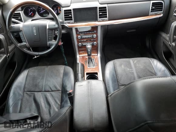 ✅ 2011 Lincoln MKZ • VIN: 3LNHL2GC7BR764304 • Lot: 55140005. Listed on Copart with 128,062 mi. Free auction sales archive from the USA and detailed vehicle history report at DreamBid. Image 8.