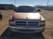 ✅ 2000 Dodge Dakota Sport • VIN: 1B7GG22NXYS641543 • Lot: 79862634. Wystawiony na Copart z przebiegiem 224 750 mil. Bezpłatny archiwum sprzedaży aukcyjnych z USA i szczegółowy raport historii pojazdu na DreamBid. Zdjęcie 5.