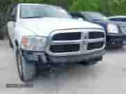 2019 Ram 1500 Big Horn z VIN 1C6RR6TT1KS593811, wystawiony jako IAAI lot #42006658 z przebiegiem 169 121 mil mil oraz . Historia ofert i sprzedaży dostępna na DreamBid. Obrazek 18.