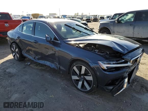 ✅ 2023 Volvo S60 • VIN: 7JRH60FFXPG238485 • Lot: 43203315. Wystawiony na Copart z przebiegiem 24 960 mil. Bezpłatny archiwum sprzedaży aukcyjnych z USA i szczegółowy raport historii pojazdu na DreamBid. Zdjęcie 4.