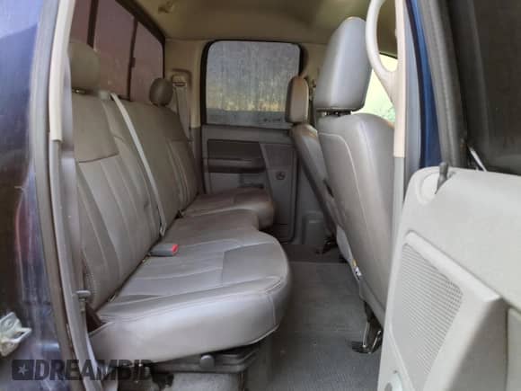 2009 Dodge 3500 SLT z VIN 3D7MX48L69G535111, wystawiony jako Copart lot #80577804 z przebiegiem 69 621 mil mil oraz Czysty tytuł • Clean title. Historia ofert i sprzedaży dostępna na DreamBid. Obrazek 10.