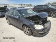 ✅ 2008 Volkswagen Jetta SE • VIN: 3VWRM71K88M178460 • Lot: 57409555. Listed on Copart with 111,714 mi. Free auction sales archive from the USA and detailed vehicle history report at DreamBid. Image 4.