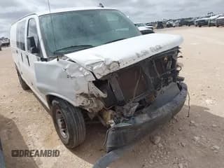 ✅ 2020 Chevrolet Express Cargo • VIN: 1GCWGBFG6L1274341 • Лот: 42145898. Опубликован ранее на IAAI с пробегом 151 677 миль. Бесплатный доступ к архиву аукционных продаж из США и подробный отчёт об истории автомобиля на DreamBid. Изображение 1.