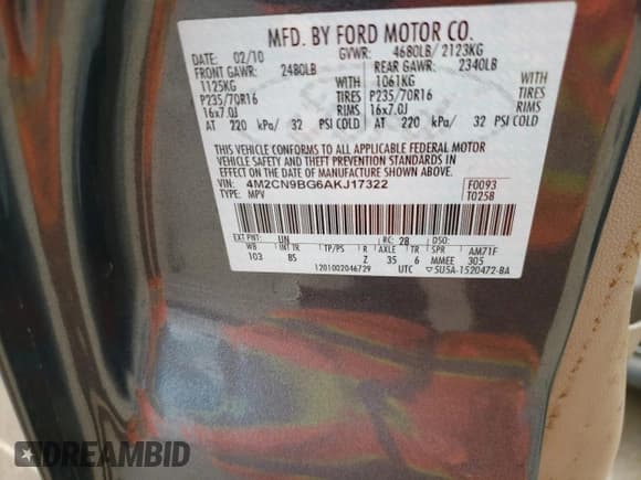 ✅ 2010 Mercury Mariner • VIN: 4M2CN9BG6AKJ17322 • Lot: 61141115. Listed on Copart with 296,537 mi. Free auction sales archive from the USA and detailed vehicle history report at DreamBid. Image 13.