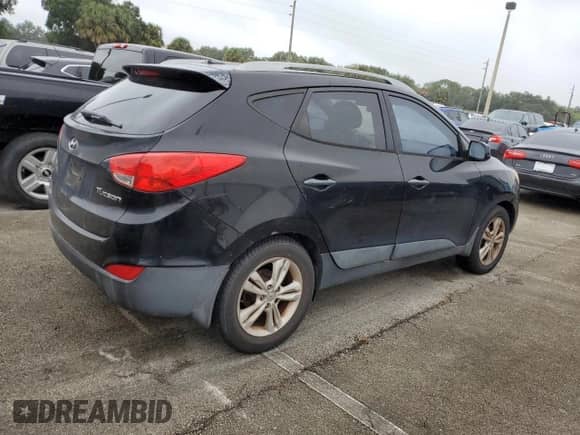 ✅ 2011 Hyundai Tucson Limited • VIN: KM8JU3AC2BU200856 • Lot: 74826604. Wystawiony na Copart z przebiegiem Nie podano mil. Skorzystaj z bezpłatnego archiwum sprzedaży aukcyjnych z USA i zobacz szczegółowy raport historii pojazdu na DreamBid. Zdjęcie 3.