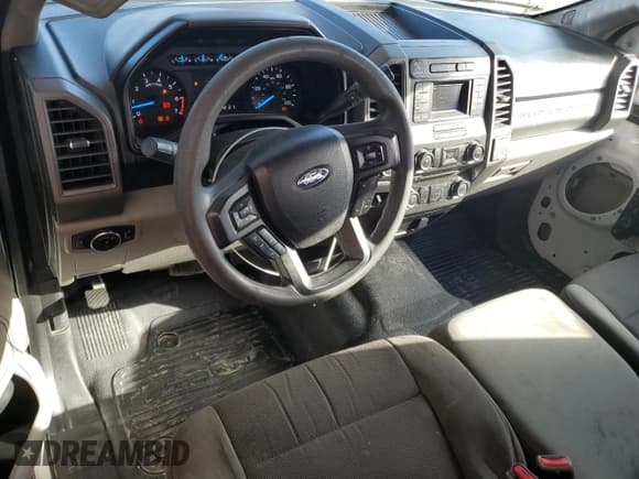 ✅ 2017 Ford F-250 XLT • VIN: 1FT7X2B64HEC34423 • Lot: 87200805. Wystawiony na Copart z przebiegiem 56 134 mil. Bezpłatny archiwum sprzedaży aukcyjnych z USA i szczegółowy raport historii pojazdu na DreamBid. Zdjęcie 8.