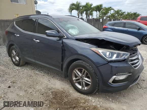 ✅ 2018 Hyundai Santa Fe 2.4L • VIN: 5XYZU3LBXJG513004 • Lot: 49358523. Wystawiony na Copart z przebiegiem 47 891 mil mil. Skorzystaj z bezpłatnego archiwum sprzedaży aukcyjnych z USA i zobacz szczegółowy raport historii pojazdu na DreamBid. Zdjęcie 4.