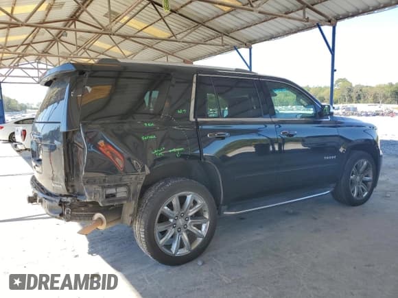 ✅ 2017 Chevrolet Tahoe Premier • VIN: 1GNSKCKC3HR264954 • Лот: 84480905. Опубликован ранее на Copart с пробегом 111 314 миль. Бесплатный доступ к архиву аукционных продаж из США и подробный отчёт об истории автомобиля на DreamBid. Изображение 3.