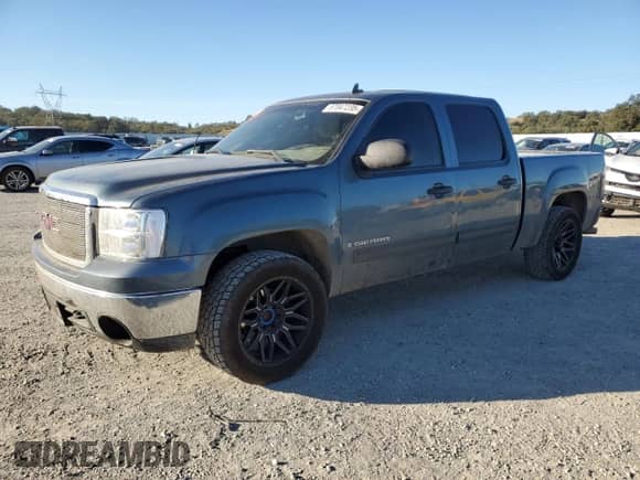 2007 GMC Sierra 1500 SLT with VIN 2GTEC13J671534478, listed as a Copart auction lot 87047235 with 233,555 mi miles and Clean title. Bid and sale history available at DreamBid. Image 1.